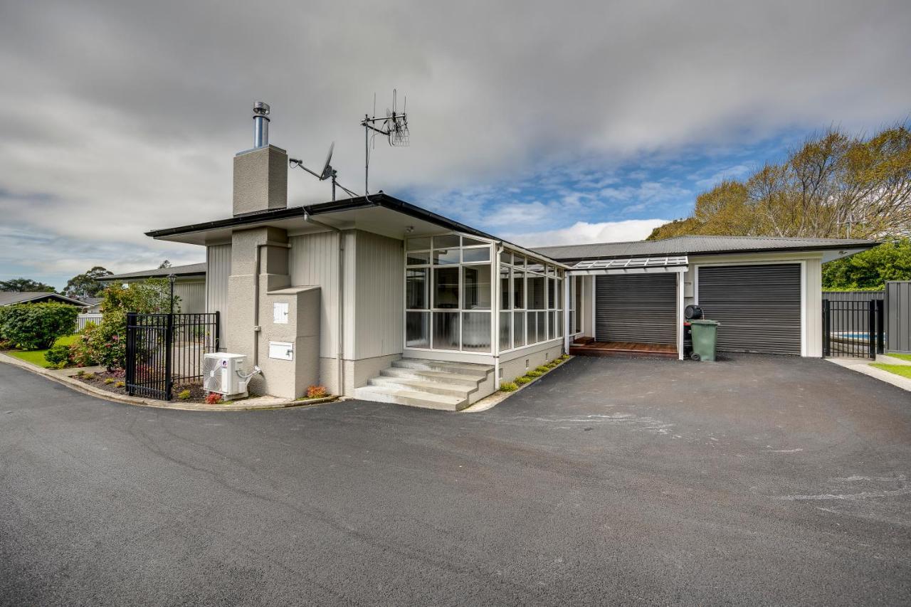 Belmont Pool Paradise - Havelock North Home Ngoại thất bức ảnh